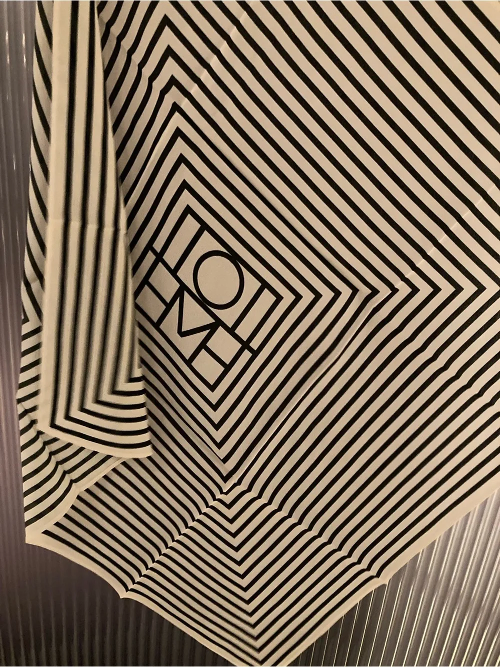 Toteme Black and White Geometric Logo Silk Scarf - Picture 4 of 6